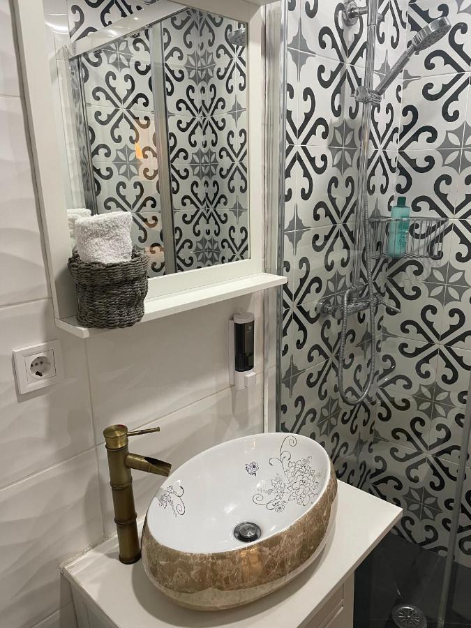 Apartamento Tres Peces - Madrid Centro מראה חיצוני תמונה